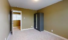 #6147 - 2 Bed/ 1 bath Townhouse for Rent $1400 water included! - Photo 8