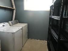 #5972 - 1 Bed/ 1 Bath Basement Suite $1175 Available Dec 1st - Photo 12