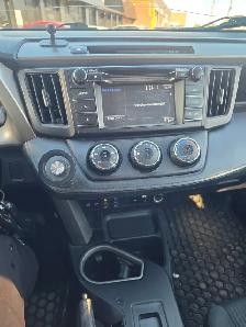 2017 Toyota RAV4 LE - Photo 8