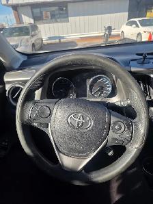 2017 Toyota RAV4 LE - Photo 12