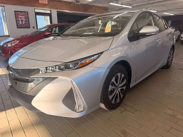 2021 Toyota Prius Prime LE