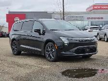 2027 Chrysler Pacifica Limited - Photo 9