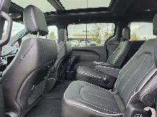2027 Chrysler Pacifica Limited - Photo 20