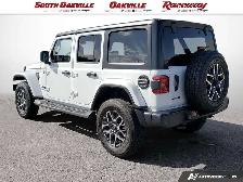 2025 Jeep Wrangler SAHARA | HEATED SEATS | HEATED WHEEL | RMT ST - Photo 4