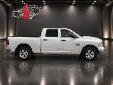 2022 RAM 1500 CLASSIC SLT CREW CAB STD BED AWD - Photo 9