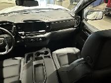 2026 GMC Sierra 1500 SLT - Photo 15