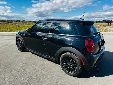 2016 MINI Cooper 3dr HB - Photo 4