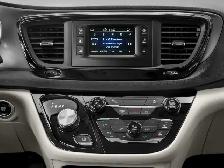 2018 Chrysler Pacifica Touring-L Plus Touring-L Plus 2WD - Photo 5