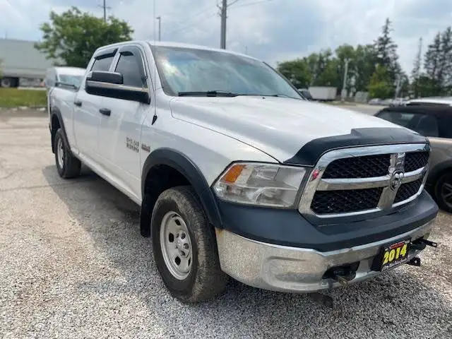 2014 Ram 1500 4WD Crew Cab 149' ST