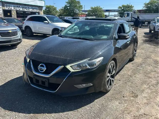 2018 Nissan Maxima SV Sedan