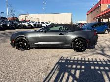 2018 Chevrolet Camaro 1LT V6 Convertible - Photo 3