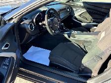 2018 Chevrolet Camaro 1LT V6 Convertible - Photo 11