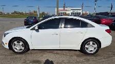 2016 Chevrolet Cruze LT, NAVI, LEATHER, SUNROOF, AUTO, ONLY 109K - Photo 2