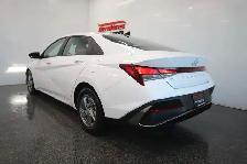 2024 Hyundai ELANTRA ESSENTIAL - Photo 11
