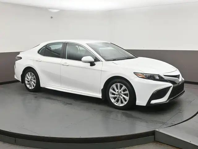 2021 Toyota Camry SE PACKAGE Heated Seats | 123,030 km | 902-464