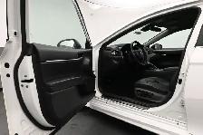 2021 Toyota Camry SE PACKAGE Heated Seats | 123,030 km | 902-464 - Photo 18