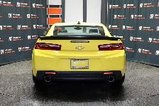 2017 Chevrolet Camaro 1LT RS (WRS) - SUNROOF|LEATHER|50th Annive - Photo 4