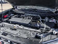 2026 GMC Canyon AT4 - Photo 14