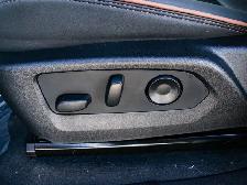 2026 GMC Canyon AT4 - Photo 15