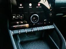 2027 GMC Terrain AWD Elevation - Photo 25