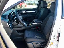 2027 GMC Terrain AWD Elevation - Photo 28