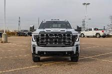 2026 GMC Sierra 3500HD Denali Ultimate - Photo 3