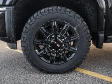 2026 GMC Sierra 3500HD AT4 - Photo 9