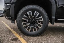 2026 GMC Sierra 3500HD Denali Ultimate - Photo 13