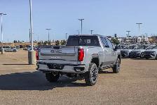 2026 GMC Sierra 3500HD Denali Ultimate - Photo 9