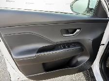 2025 Hyundai Kona Preferred Trend AWD | Leather | Sunroof - Photo 19