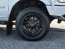 2022 Ram 3500 Laramie Sport 6.7L Cummins | Heated & Cooled Seats - Photo 11