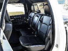 2022 Ram 3500 Laramie Sport 6.7L Cummins | Heated & Cooled Seats - Photo 16
