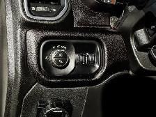 2022 Ram 3500 Laramie Sport 6.7L Cummins | Heated & Cooled Seats - Photo 20