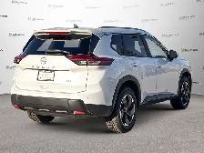 2025 Nissan Rogue SV Moonroof | No Accidents | Power Liftgate - Photo 5