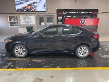 2017 Mazda Mazda3 - Photo 2