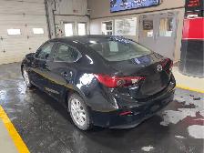 2017 Mazda Mazda3 - Photo 3