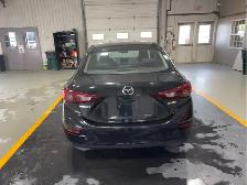 2017 Mazda Mazda3 - Photo 4