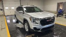2022 GMC Terrain - Photo 3