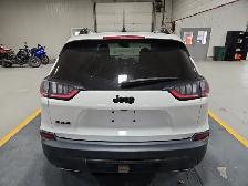 2020 Jeep Cherokee - Photo 4