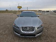 2013 Jaguar XF - Photo 8