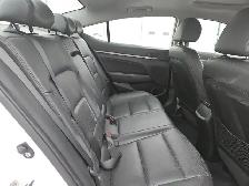 2018 Hyundai Elantra - Photo 17