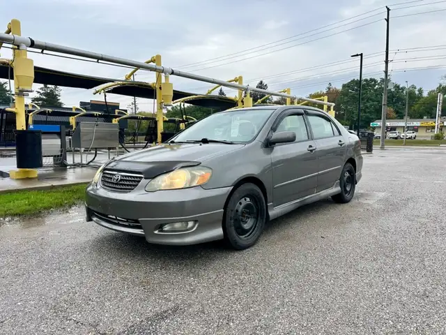 2005 TOYOTA COROLLA  AS -IS ONLY  MANUAL TRANSMISSION