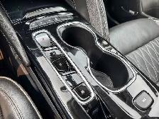 2022 Buick Envision Avenir | HEATED & COOLED SEATS | PANO-ROOF - Photo 18