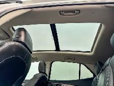 2022 Buick Envision Avenir | HEATED & COOLED SEATS | PANO-ROOF - Photo 24