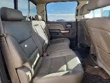 2015 Chevrolet Silverado 3500HD - Photo 17