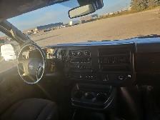 2020 GMC Savana - Photo 19
