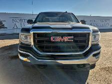 2017 GMC Sierra 1500 - Photo 2