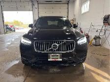 2022 Volvo XC90 - Photo 2