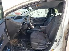 2017 Toyota Prius - Photo 10