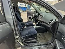 2011 Mitsubishi Outlander - Photo 32
